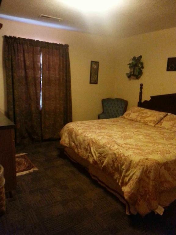 Taneycomo Lakefront Resort Bull Creek Quarto foto